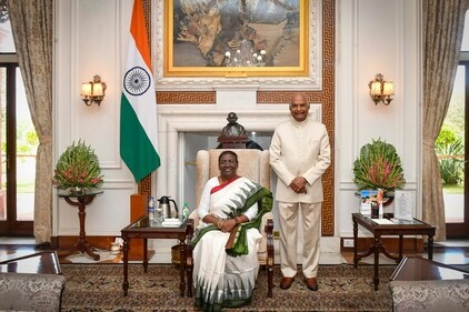President Droupadi Murmu with predecessor Ram Nath Kovind at the Rashtrapati Bhavan soon after she assumes office. (RASHTRAPATI BHAVAN) President Droupadi Murmu with predecessor Ram Nath Kovind at the Rashtrapati Bhavan soon after she assumes office. (RASHTRAPATI BHAVAN)
