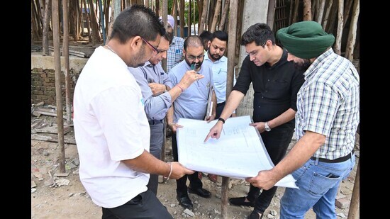 MC commissioner Aaditya Dachalwal inspecting development projects in Ludhiana on Saturday. (HT Photo)