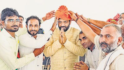 Haryana chief minister Nayab Singh Saini being felicitated by the people of Untsal village in Ladwa. (Nayab Saini-X) Haryana chief minister Nayab Singh Saini being felicitated by the people of Untsal village in Ladwa. (Nayab Saini-X)