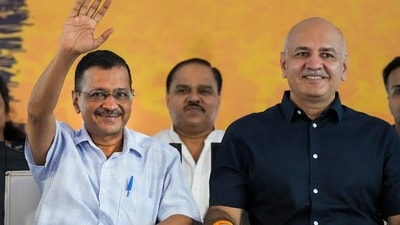 New Delhi: AAP National Convenor Arvind Kejriwal with former deputy CM Manish Sisodia (right) during 'Janta Ki Adalat, at Jantar Mantar in New Delhi, Sunday, Sept. 22, 2024. (PTI Photo/Arun Sharma) New Delhi: AAP National Convenor Arvind Kejriwal with former deputy CM Manish Sisodia (right) during 'Janta Ki Adalat, at Jantar Mantar in New Delhi, Sunday, Sept. 22, 2024. (PTI Photo/Arun Sharma)