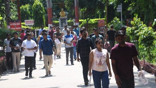 Through the recruitment examination, the UPSC aims to fill 1056 central government posts.(Photo Credits: Santosh Kumar)
