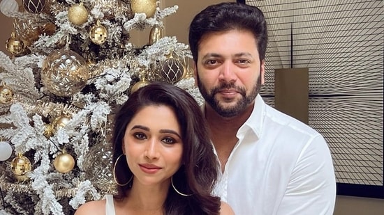 In the official statement announcing their divorce, Jayam cited personal reasons for their separation.