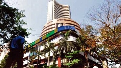 Domestic investors have significantly contributed to the rally, but analysts caution that inflows are unsustainably high, prompting a cautious near-term outlook. (HT photo) Domestic investors have significantly contributed to the rally, but analysts caution that inflows are unsustainably high, prompting a cautious near-term outlook. (HT photo)