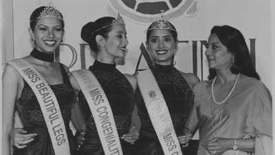 Actor Tanuja with the Femina Miss India 1996 sub contests winners Miss Beautiful Legs Jacquelyn Varghese, Miss Congeniality Shonali Rosario and Miss Catwalk Sheetal Pai. She crowned the winners in New Delhi. Actor Tanuja with the Femina Miss India 1996 sub contests winners Miss Beautiful Legs Jacquelyn Varghese, Miss Congeniality Shonali Rosario and Miss Catwalk Sheetal Pai. She crowned the winners in New Delhi.