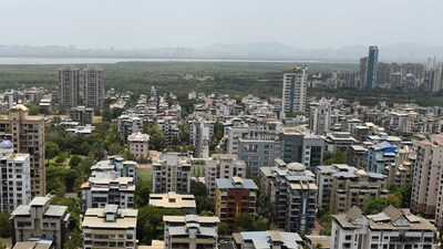 So far, MahaRERA has issued 1,117 warrants to 423 housing projects to recover  ₹672.91 crore (Bachchan Kumar/HT PHOTO)