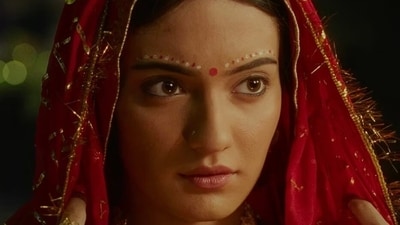 Pratibha Ranta as Jaya from the film. Pratibha Ranta as Jaya from the film.