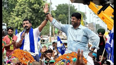 Former deputy chief minister Dushyant Chautala’s Jannayak Janta Party has a pact with Azad Samaj Party for the assembly elections.