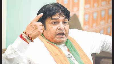 Mukesh Sharma, Bharatiya Janata Party’s candidate for the Gurgaon seat during an interview at his office at Sheetla Mata mandir Road in Gurugram. (Parveen Kumar/HT) Mukesh Sharma, Bharatiya Janata Party’s candidate for the Gurgaon seat during an interview at his office at Sheetla Mata mandir Road in Gurugram. (Parveen Kumar/HT)