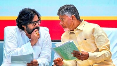 Andhra Pradesh chief minister N. Chandrababu Naidu and deputy CM Pawan Kalyan. (PTI file photo)