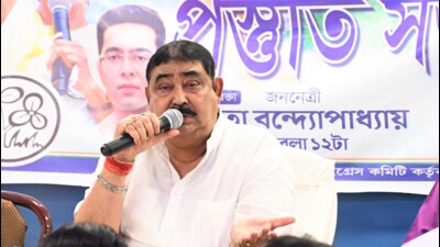 TMC leader Anubrata Mondal. (X) TMC leader Anubrata Mondal. (X)