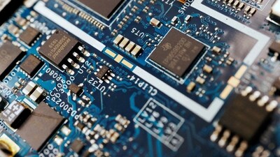 FILE PHOTO: Semiconductor chips are seen on a circuit board of a computer in this illustration picture taken February 25, 2022. REUTERS FILE PHOTO: Semiconductor chips are seen on a circuit board of a computer in this illustration picture taken February 25, 2022. REUTERS