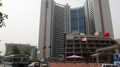 MCD officials said there will be heavy police deployment at the Civic Centre for smooth conduct of polls. (HT Archive) MCD officials said there will be heavy police deployment at the Civic Centre for smooth conduct of polls. (HT Archive)