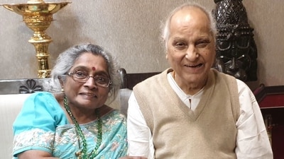Madhura married Pandit Jasraj in 1962. Madhura married Pandit Jasraj in 1962.