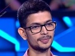 KBC 16: Chander Prakash with Amitabh Bachchan on the show.
