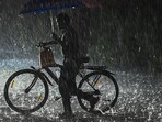 Mumbai, India. Sep 25, 2024: Heavy rain continued to several parts of Mumbai city and suburbs, as the India Meteorological Department (IMD) issued an orange alert for heavy rainfall in Mumbai and Thane. Mumbai, India. Sep 25, 2024. (Photo by Raju Shinde/HT Photo) (Hindustan Times)