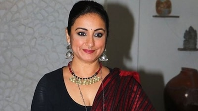Divya Dutta shared her experience of a cancelled flight amid Mumbai rains Divya Dutta shared her experience of a cancelled flight amid Mumbai rains