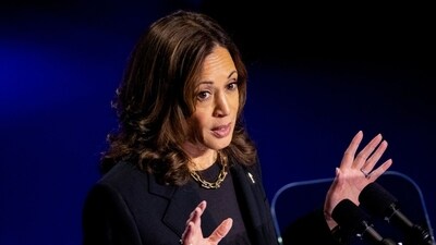 Kamala Harris trolled for asking Americans to ‘move past the failed policies’ that ‘don’t work' (Photographer: Rebecca Droke/Bloomberg) (Bloomberg) Kamala Harris trolled for asking Americans to ‘move past the failed policies’ that ‘don’t work' (Photographer: Rebecca Droke/Bloomberg) (Bloomberg)