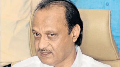 Pawar directed officials to timely complete road and drainage line works under metro lines and take action against those whose cause delay. (HT FILE) Pawar directed officials to timely complete road and drainage line works under metro lines and take action against those whose cause delay. (HT FILE)