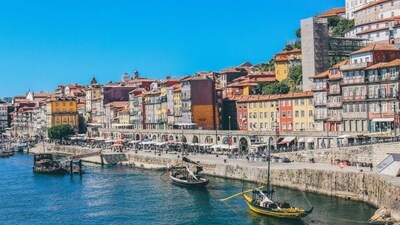 Portugal is seventh on the Global Peace Index list. The country offers a wide array of breathtaking experiences, from gorgeous beach resorts and lush national parks to quaint towns and villages. Some places to visit here are Lisbon, Leiria, Sintra, Porto, Livraria Lello, Belem Tower, Pena Palace, and Castelo Dos Mouros. (Unsplash) Portugal is seventh on the Global Peace Index list. The country offers a wide array of breathtaking experiences, from gorgeous beach resorts and lush national parks to quaint towns and villages. Some places to visit here are Lisbon, Leiria, Sintra, Porto, Livraria Lello, Belem Tower, Pena Palace, and Castelo Dos Mouros. (Unsplash)