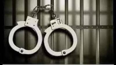 The accused was arrested after a case was registered against him on the complaint of Rohit Kumar, a resident of Hallomajra, Chandigarh. (HT Photo)