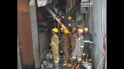 The fire was controlled after over 9 hours. (HT)