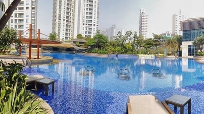 Brokerage firm Nirmal Bang Securities’ promoter Kishore Bang and wife Suman Bang have purchased two apartments in Mumbai's Mahalaxmi area for  ₹45.69 crore. (Picture for representational purposes only) (HT Files)
