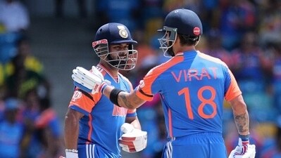 Rishabh Pant takes the honour from Virat Kohli. (Getty) Rishabh Pant takes the honour from Virat Kohli. (Getty)