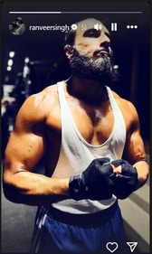 Ranveer was seen flexing his muscles. Ranveer was seen flexing his muscles.