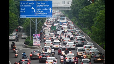 Among the newly added locations are Sectors 151-158, Sectors 50-51, and Sectors 140-143, which have all seen a surge in dust pollution owing to ongoing construction activities and traffic bottlenecks. (Sunil Ghosh/HT Photo (Representative image)) Among the newly added locations are Sectors 151-158, Sectors 50-51, and Sectors 140-143, which have all seen a surge in dust pollution owing to ongoing construction activities and traffic bottlenecks. (Sunil Ghosh/HT Photo (Representative image))