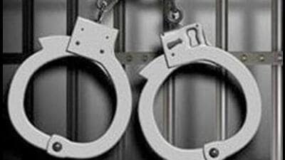 Babban was wanted in multiple cases of fraud registered in Beed, Dharashiv and Mumbai between June and July 2023. (Pic for representation) Babban was wanted in multiple cases of fraud registered in Beed, Dharashiv and Mumbai between June and July 2023. (Pic for representation)