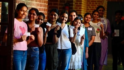 Voting begins for DUSU Elections 2024. Students of Miranda House stand in queue. (Raj k Raj) Voting begins for DUSU Elections 2024. Students of Miranda House stand in queue. (Raj k Raj)