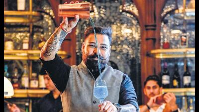Deepak Jiyal, the head mixologist at Delhi’s Piano Man, says regulars ask him for dating advice. (R K RAJ/HT PHOTO) Deepak Jiyal, the head mixologist at Delhi’s Piano Man, says regulars ask him for dating advice. (R K RAJ/HT PHOTO)