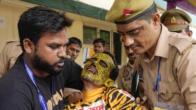 Kanpur: A Bangladeshi supporter after he was heckled by miscreants during the first day of the 2nd cricket Test match between India and Bangladesh at the Green Park Stadium, in Kanpur, Friday, Sept. 27, 2024. (PTI Photo/Vijay Verma) (PTI09_27_2024_000119A) (PTI) Kanpur: A Bangladeshi supporter after he was heckled by miscreants during the first day of the 2nd cricket Test match between India and Bangladesh at the Green Park Stadium, in Kanpur, Friday, Sept. 27, 2024. (PTI Photo/Vijay Verma) (PTI09_27_2024_000119A) (PTI)