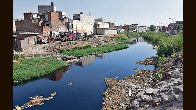PPCB sends notices to three treatment plants in Ludhiana. (HT Photo) PPCB sends notices to three treatment plants in Ludhiana. (HT Photo)