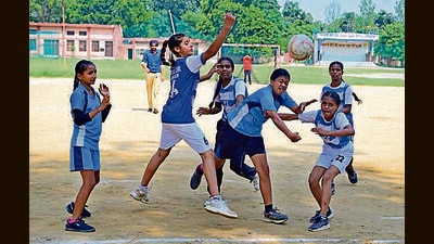Players in action during Khedan Watan Punjab Diyan in Ludhiana. (Gurpreet Singh/Hindustan Times) Players in action during Khedan Watan Punjab Diyan in Ludhiana. (Gurpreet Singh/Hindustan Times)