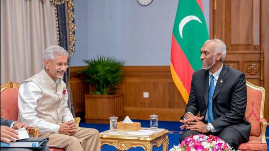 External affairs minister S Jaishankar with Maldives President Mohamed Muizzu in August. (Photo from X)