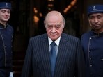 Egyptian businessman and Ritz hotel owner Mohammed Al Fayed poses with his hotel staff in Paris, Monday, June 27, 2016. Egyptian businessman and Ritz hotel owner Mohammed Al Fayed poses with his hotel staff in Paris, Monday, June 27, 2016.