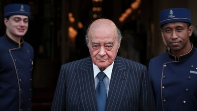 Egyptian businessman and Ritz hotel owner Mohammed Al Fayed poses with his hotel staff in Paris, Monday, June 27, 2016. (Kamil Zihnioglu/AP) Egyptian businessman and Ritz hotel owner Mohammed Al Fayed poses with his hotel staff in Paris, Monday, June 27, 2016. (Kamil Zihnioglu/AP)