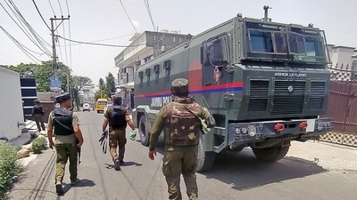 The firing initially lasted for a brief period but later resumed with both sides exchanging heavy gunfire. (ANI)