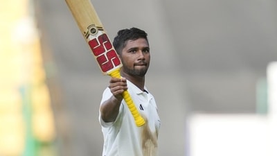 Musheer Khan has suffered a fracture in a road accident (HT_PRINT) Musheer Khan has suffered a fracture in a road accident (HT_PRINT)