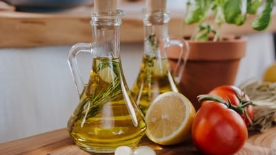 World Heart Day 2024: Expert-backed oils to lower cholesterol and keep your heart healthy (Pexels) World Heart Day 2024: Expert-backed oils to lower cholesterol and keep your heart healthy (Pexels)