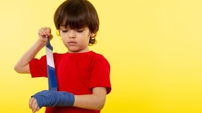 The study explores the impact of vitamin D on fracture and broken bone healing in children. (Freepik) The study explores the impact of vitamin D on fracture and broken bone healing in children. (Freepik)