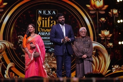 Shabana Azmi and Javed Akhtar present Outstanding Achievement Award to Chiranjeevi. Shabana Azmi and Javed Akhtar present Outstanding Achievement Award to Chiranjeevi.