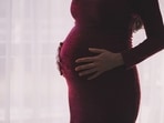 A Chinese woman with uterus didelphys gave birth to healthy twins from two separate wombs. A Chinese woman with uterus didelphys gave birth to healthy twins from two separate wombs.