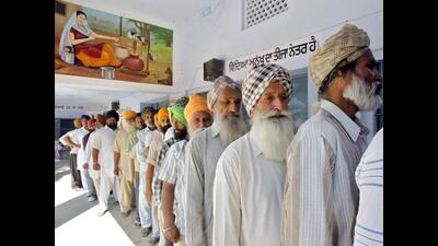 Panchayat elections in Punjab will be held on October 15. (HT)
