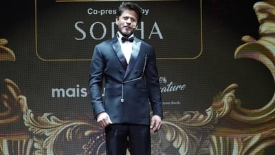 Shah Rukh Khan spoke on a lot of topics at IIFA event. Shah Rukh Khan spoke on a lot of topics at IIFA event.
