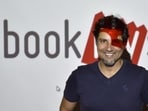 Ashish Hemrajani, CEO of Big Tree Entertainment, has been summoned by Mumbai Police's EOW regarding alleged black market sales of Coldplay concert tickets. The action follows a complaint by Advocate Amit Vyas, who accused the company of misleading fans and facilitating illegal ticket sales. Ashish Hemrajani, CEO of Big Tree Entertainment, has been summoned by Mumbai Police's EOW regarding alleged black market sales of Coldplay concert tickets. The action follows a complaint by Advocate Amit Vyas, who accused the company of misleading fans and facilitating illegal ticket sales.