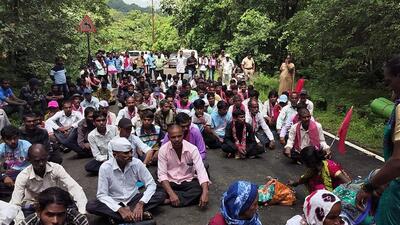 Villagers demand bridge after 8 deaths from Middle Vaitarna dam water release Villagers demand bridge after 8 deaths from Middle Vaitarna dam water release
