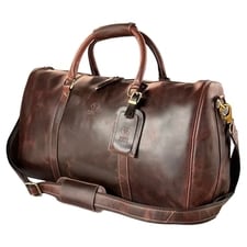 Explore our list of stylish luggage bags for women, blending elegance and functionality for every adventure! Explore our list of stylish luggage bags for women, blending elegance and functionality for every adventure!