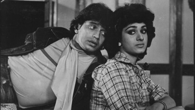 Mithun Chakraborty and Meenakshi Seshadri in scene from Aandhi Toofan. (Shanti Swaroop Tripathi) Mithun Chakraborty and Meenakshi Seshadri in scene from Aandhi Toofan. (Shanti Swaroop Tripathi)